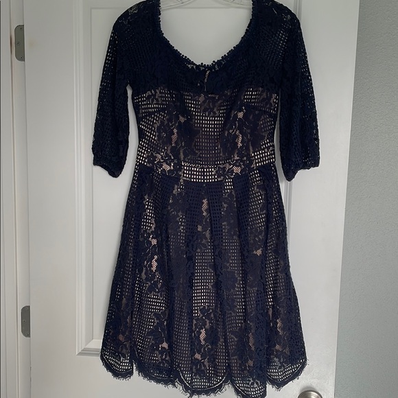 Chelsea28 Navy Lace Midi Dress Size8 Good Condition - Picture 4 of 8